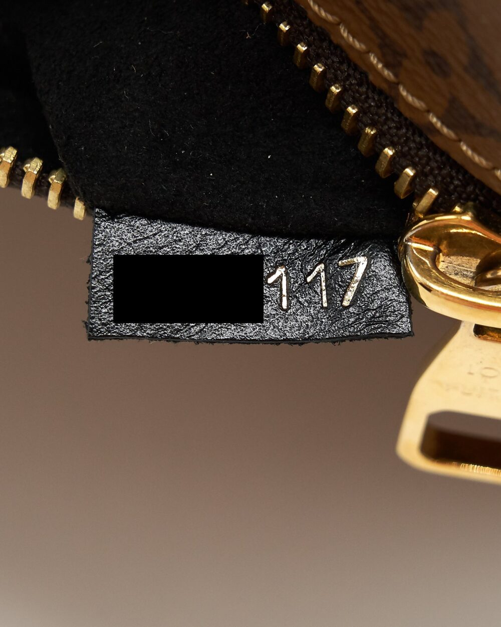 AAA Replica Louis Vuitton LV POCHETTE METIS MONOGRAM CANVAS