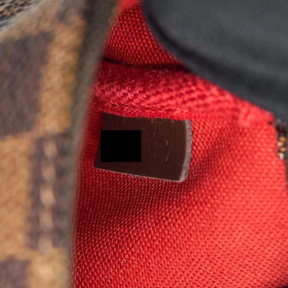 AAA Replica Louis Vuitton LV MINI POCHETTE ACCESSORIES DAMIER EBENE CANVAS GHW
