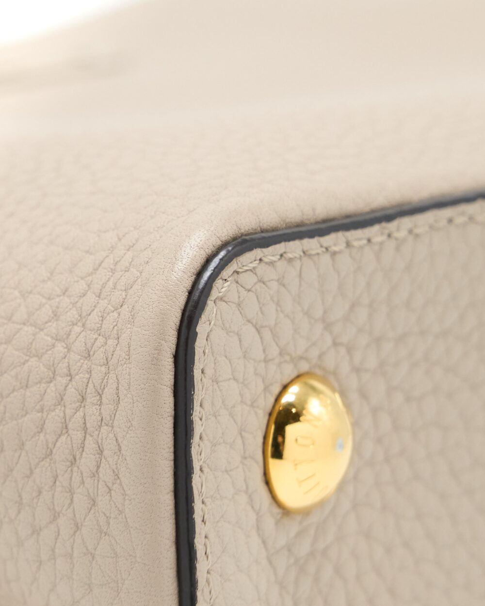 AAA Replica Louis Vuitton LV CAPUCINE MM TAURILLON GALET GHW