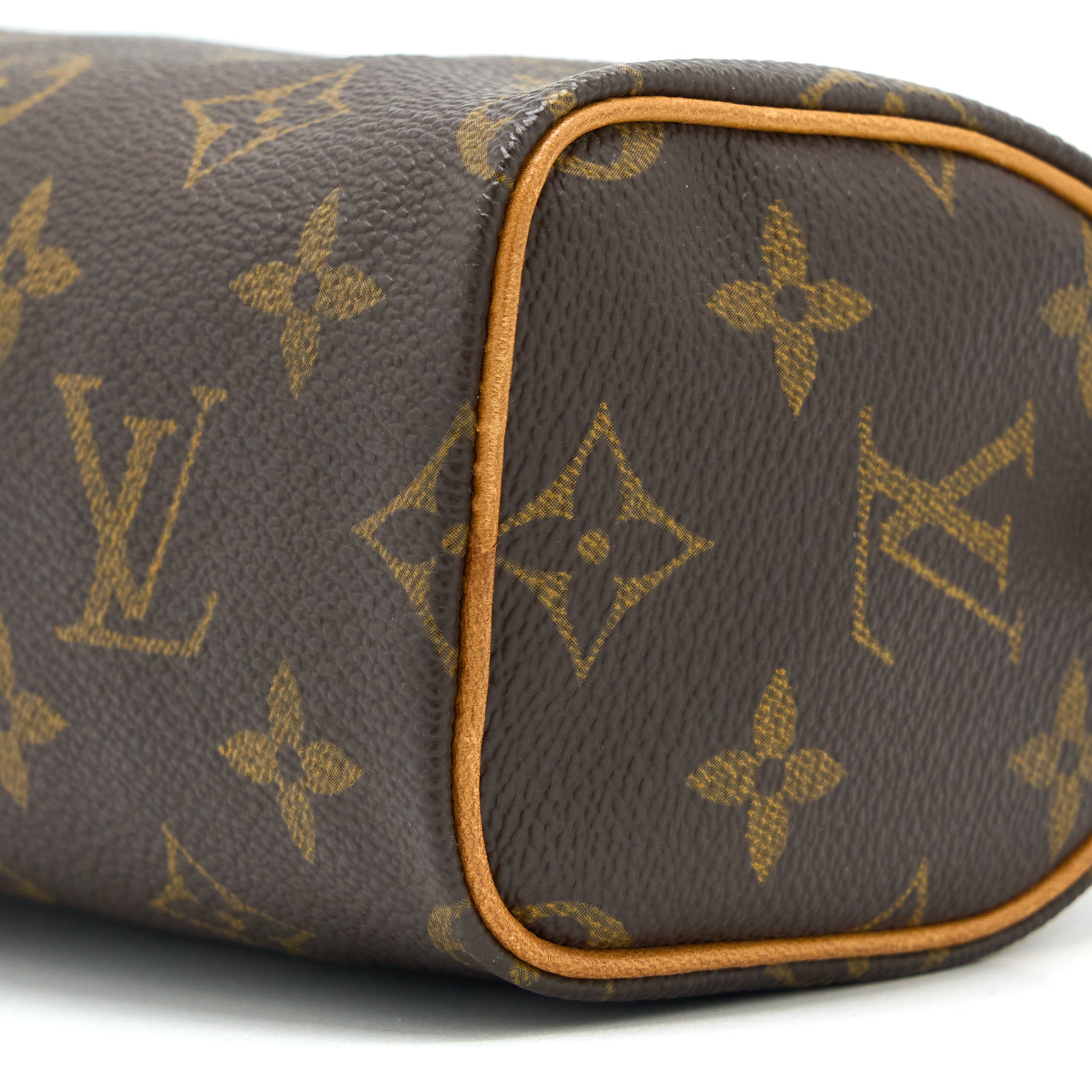 AAA Replica Louis Vuitton LV VINTAGE NANO SPEEDY MONOGRAM CANVAS GHW