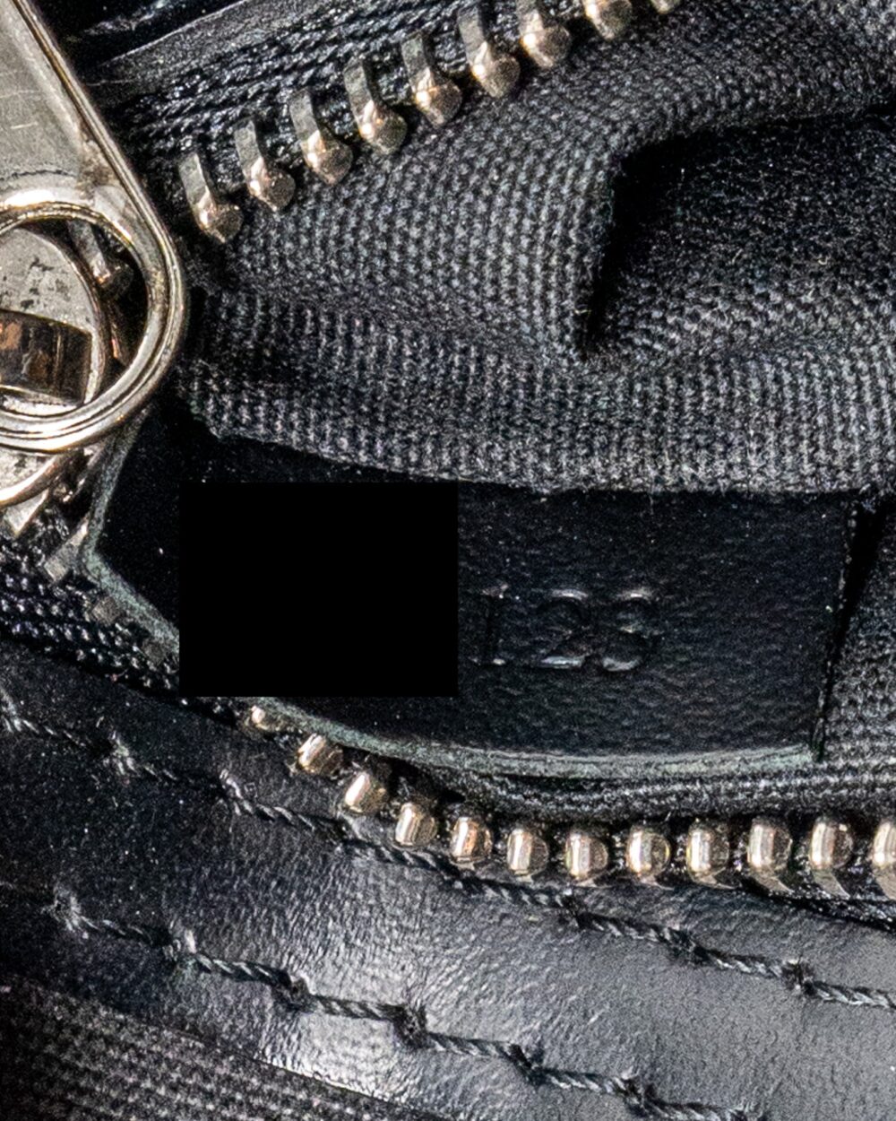 AAA Replica Louis Vuitton LV TOTE BAG EPI BLACK SHW