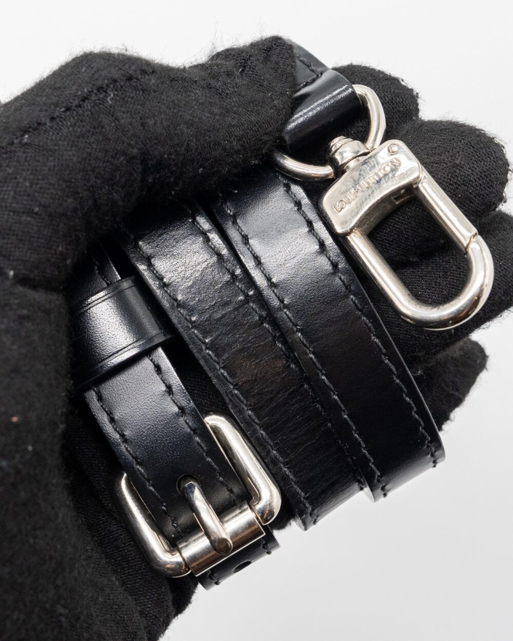 AAA Replica Louis Vuitton LV TOTE BAG EPI BLACK SHW