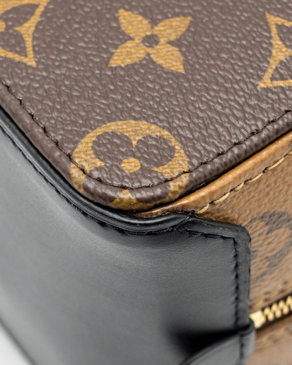 AAA Replica Louis Vuitton LV DICE BAG REVERSE MONOGRAM CANVAS / LEATHER GHW 