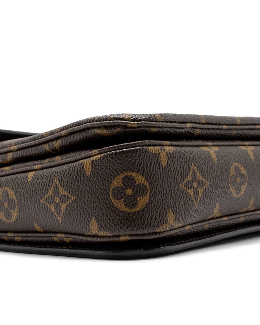 AAA Replica Louis Vuitton LV POCHETTE MÉTIS MONOGRAM CANVAS GHW