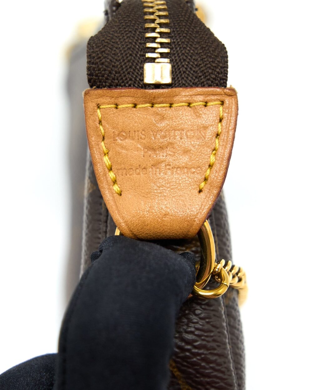 AAA Replica Louis Vuitton LV MINI POCHETTE ACCESSORIES MONOGRAM CANVAS GHW