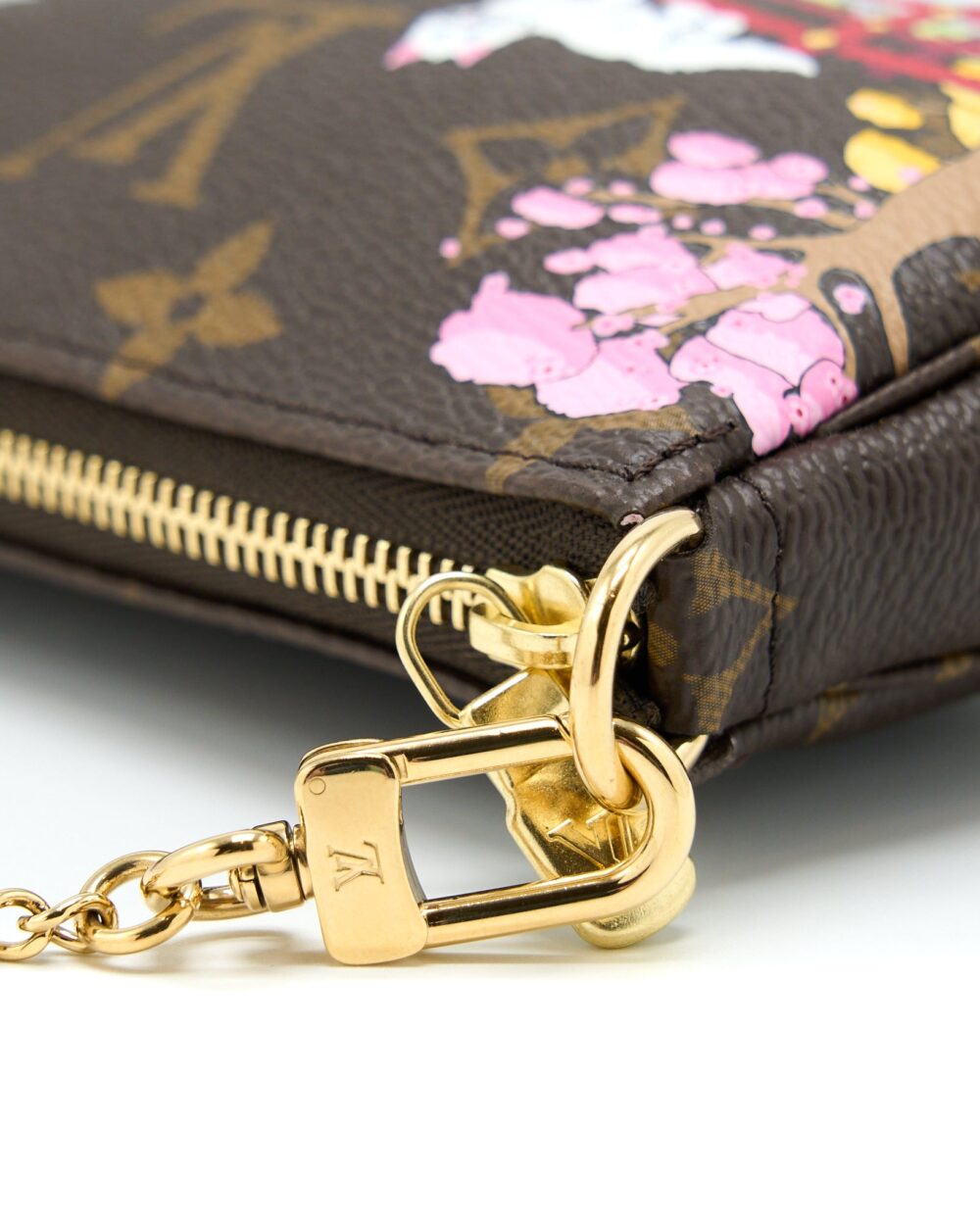 AAA Replica Louis Vuitton LV MINI POCHETTE LIMITED EDITION MONOGRAM CANVAS / PINK GHW