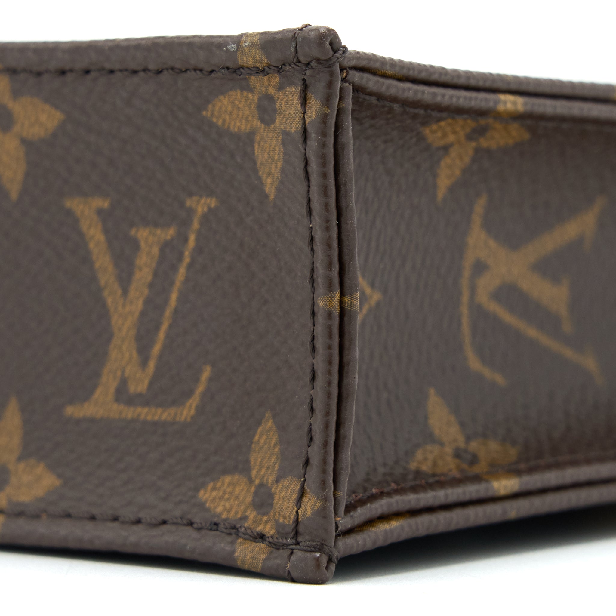AAA Replica Louis Vuitton LV PETIT SAC PLAT MONOGRAM CANVAS GHW