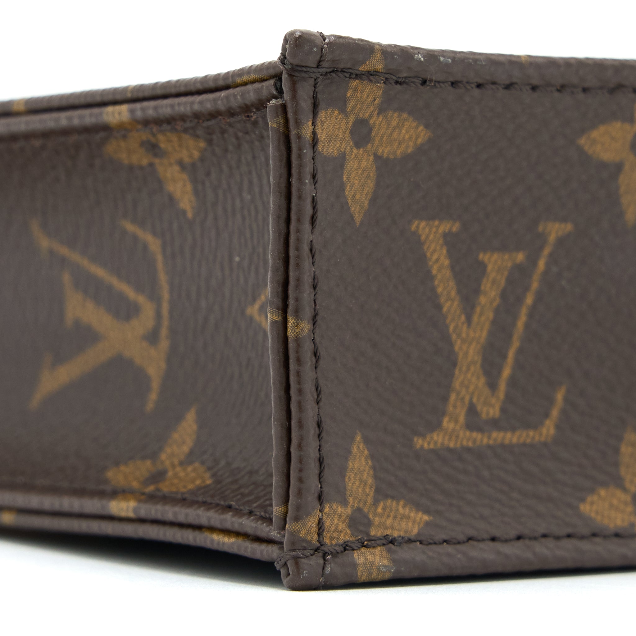 AAA Replica Louis Vuitton LV PETIT SAC PLAT MONOGRAM CANVAS GHW