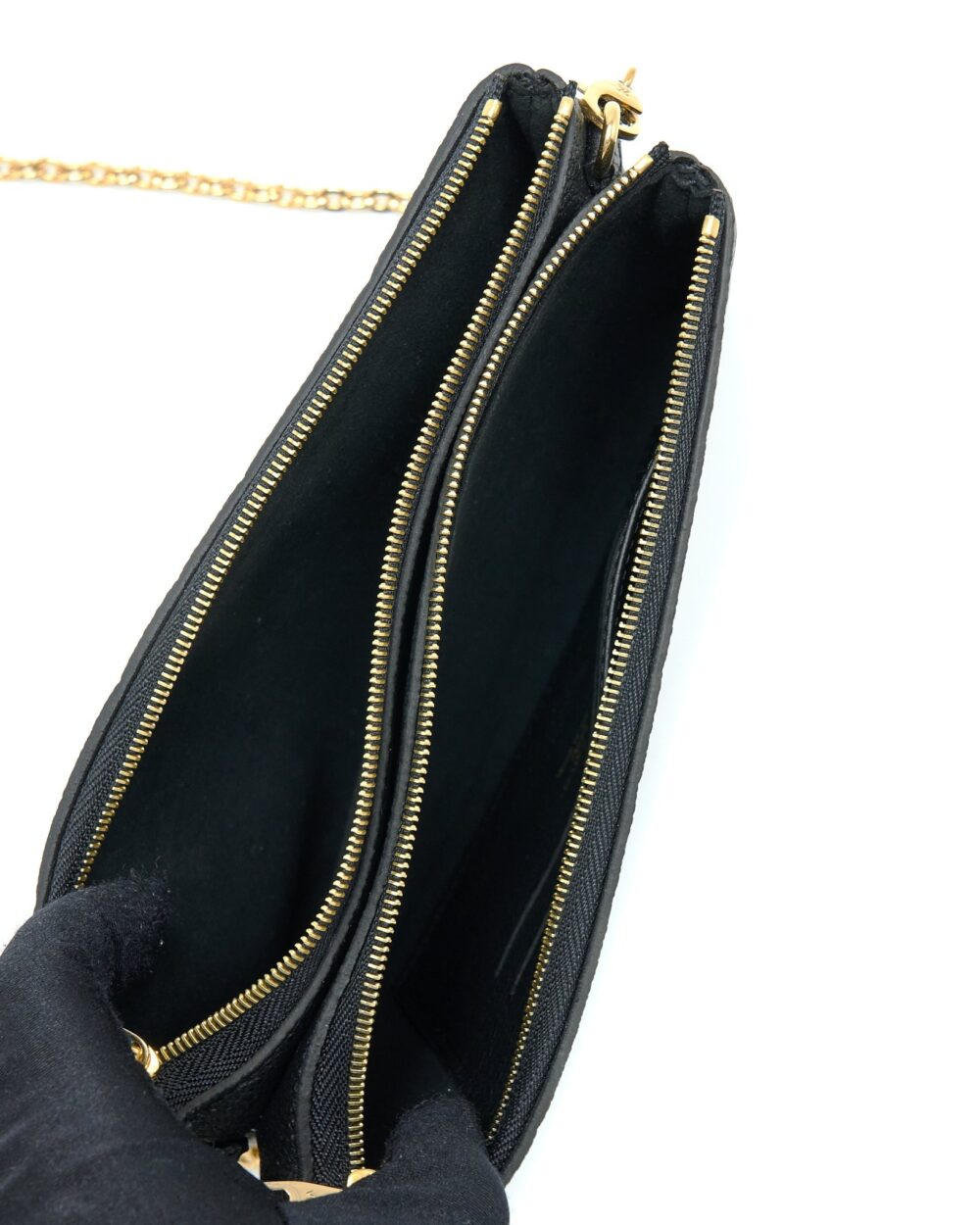 AAA Replica Louis Vuitton LV DOUBLE ZIP POCHETTE MONOGRAM EMPREINTE BLACK GHW