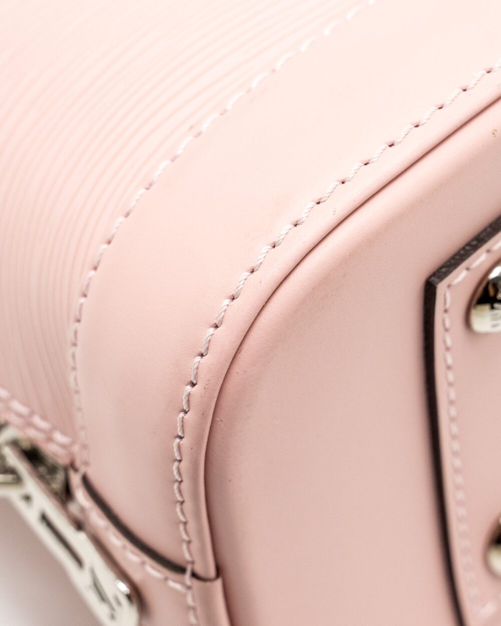 AAA Replica Louis Vuitton LV ALMA BB EPI PINK SHW
