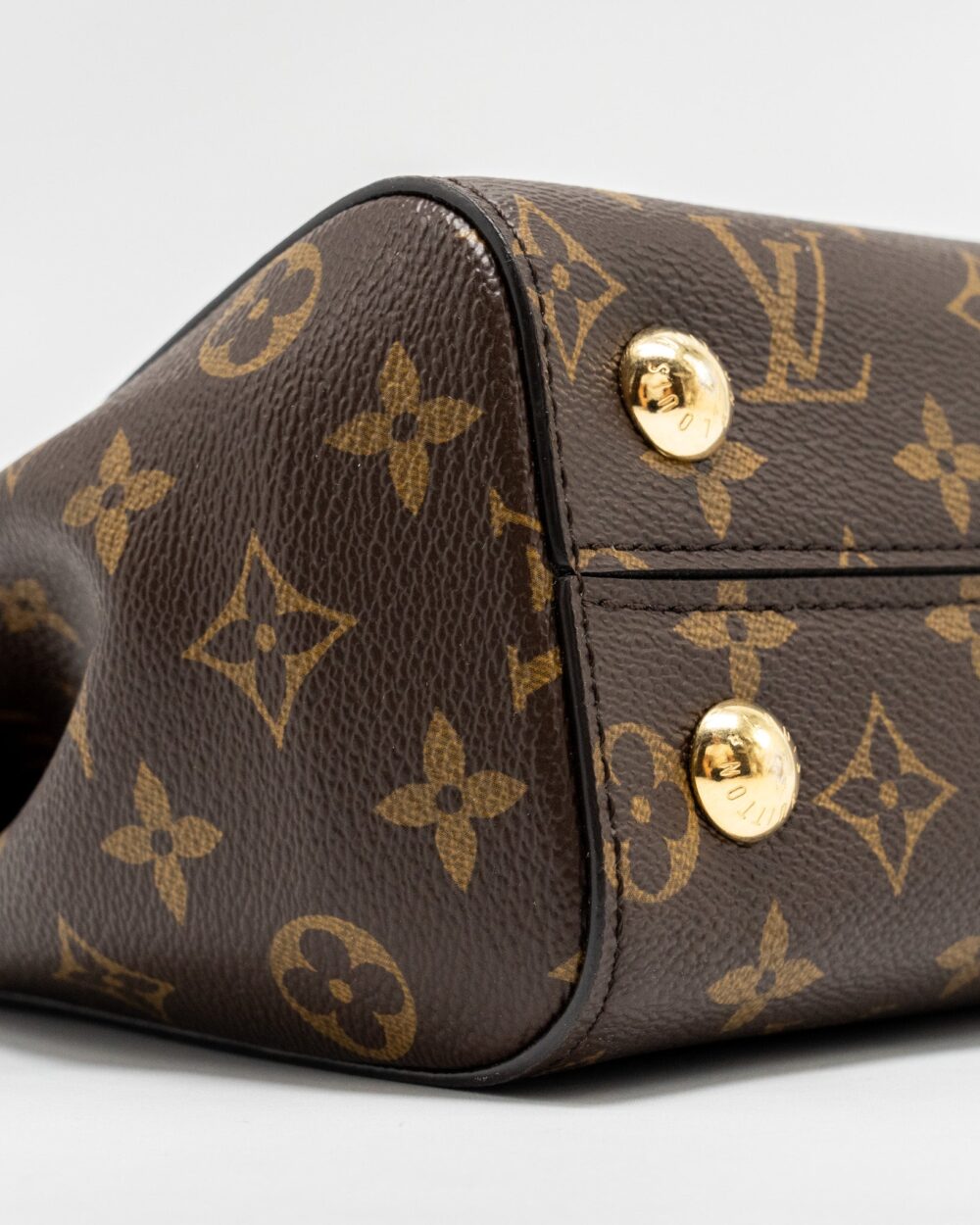 AAA Replica Louis Vuitton LV CLUNY BB MONOGRAM CANVAS WITH PINK STRAP GHW