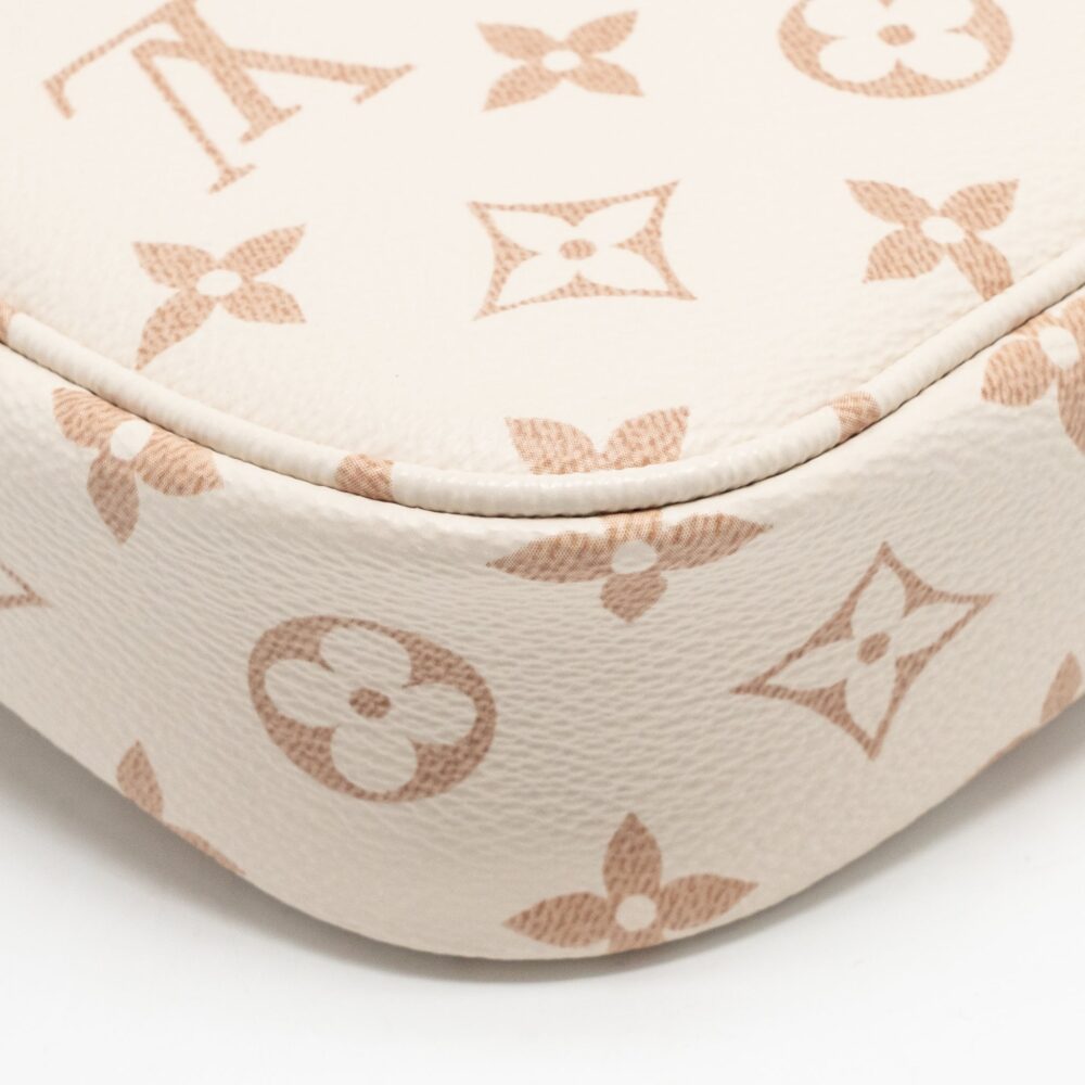 AAA Replica Louis Vuitton LV IVY WALLET ON CHAIN MONOGRAM DUNE CANVAS BEIGE/CREAM GHW