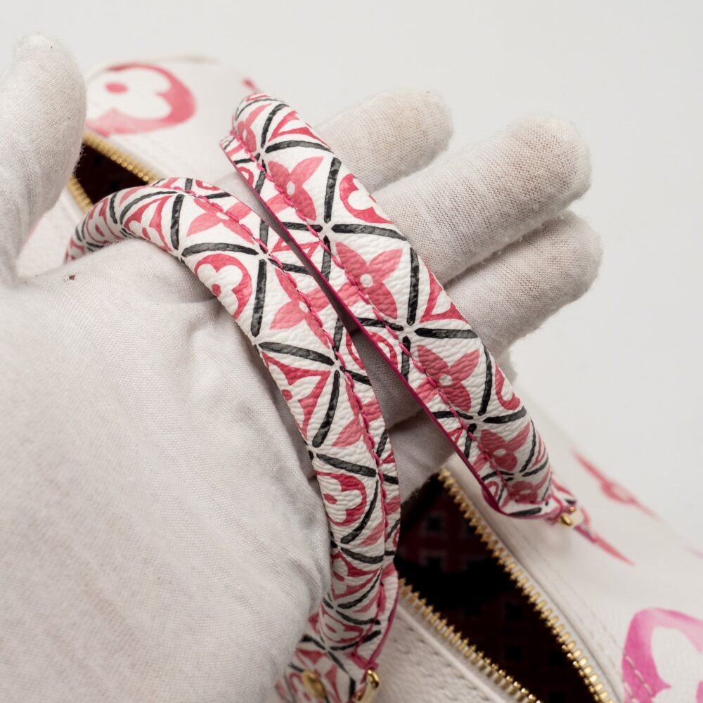 AAA Replica Louis Vuitton LV BY THE POOL SPEEDY BANDOULIERE 25 GIANT MONOGRAM CANVAS PINK/WHITE GHW