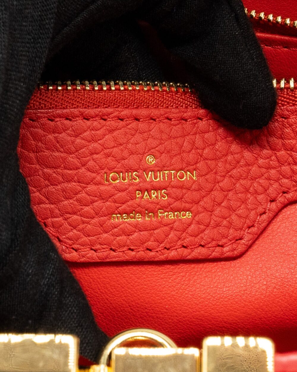 AAA Replica Louis Vuitton LV CAPUCINES GM TAURILLON PINK GHW