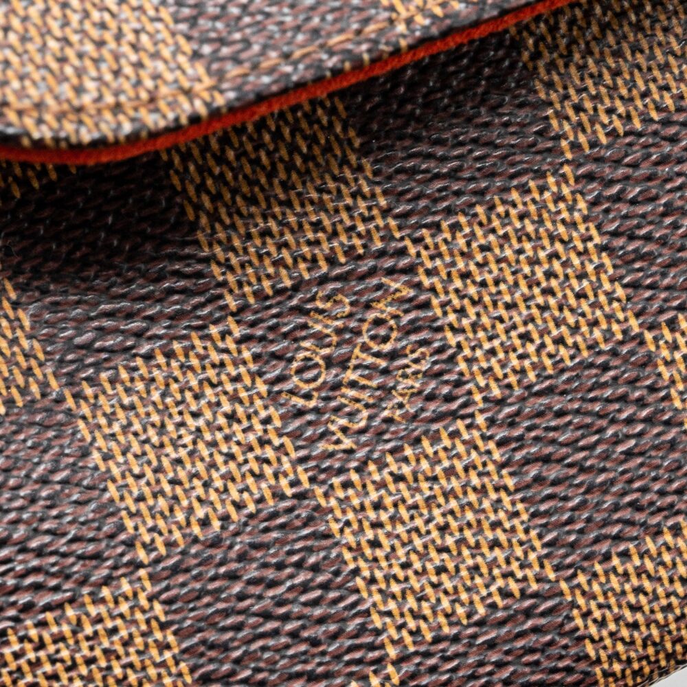 AAA Replica Louis Vuitton LV VINTAGE FLAP SHOULDER BAG DAMIER EBENE GHW