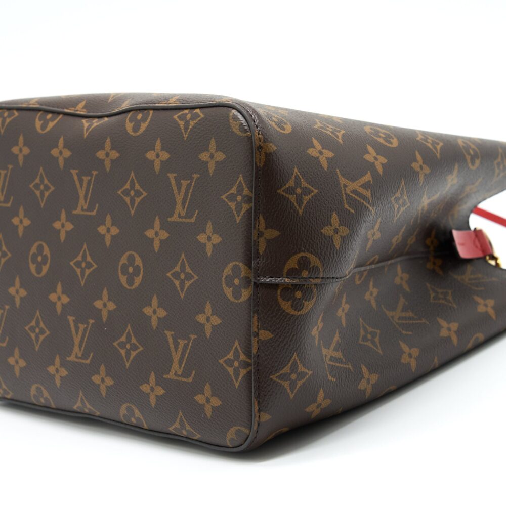 AAA Replica Louis Vuitton LV NEONOE MONOGRAM CANVAS GHW