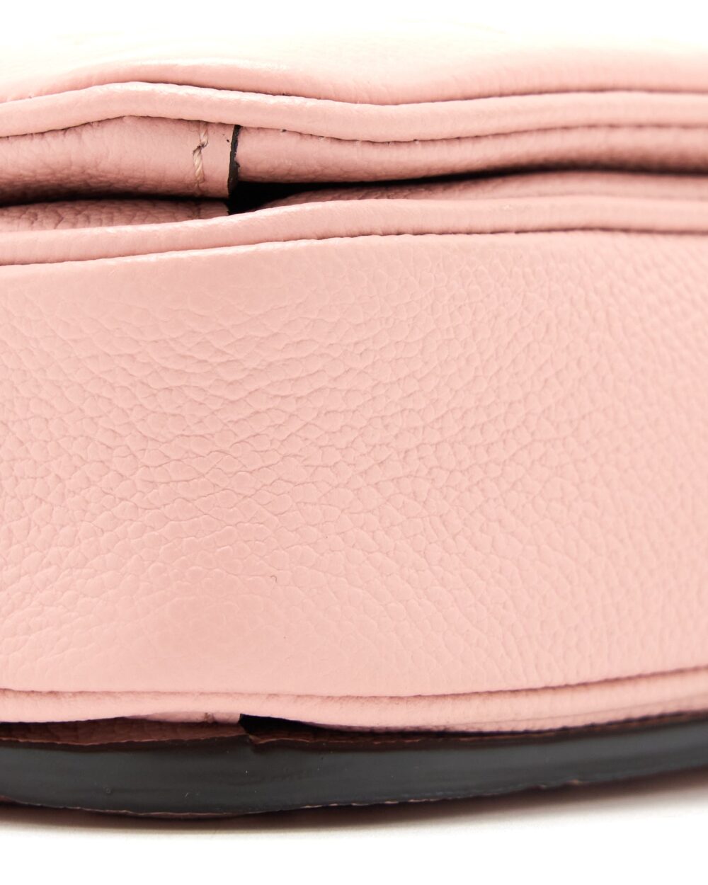 AAA Replica Louis Vuitton LV POCHETTE MÉTIS MONOGRAM EMPREINTE PINK GHW