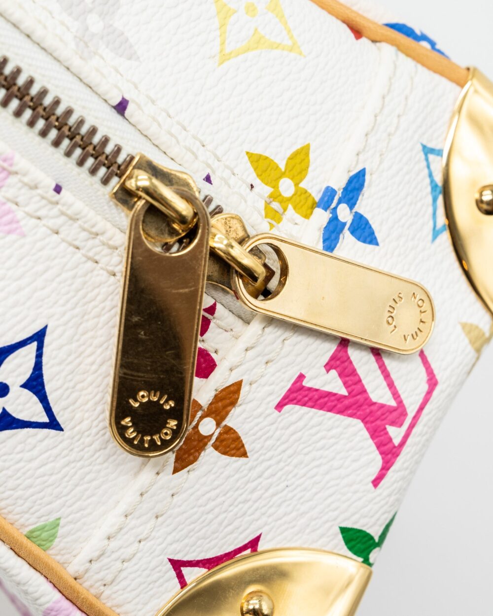 AAA Replica Louis Vuitton LV VINTAGE TOP HANDLE ZIP TOTE BAG WHITE MULTICOLOR MONOGRAM CANVAS GHW