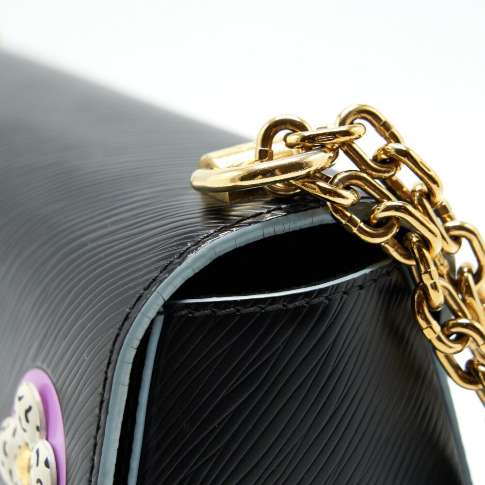 AAA Replica Louis Vuitton LV LOUIS VUITTOM LIMITED EDITION TWIST BAG BLACK GHW