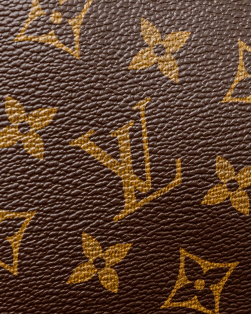 AAA Replica Louis Vuitton LV MONTAIGNE MM MONOGRAM CANVAS GHW