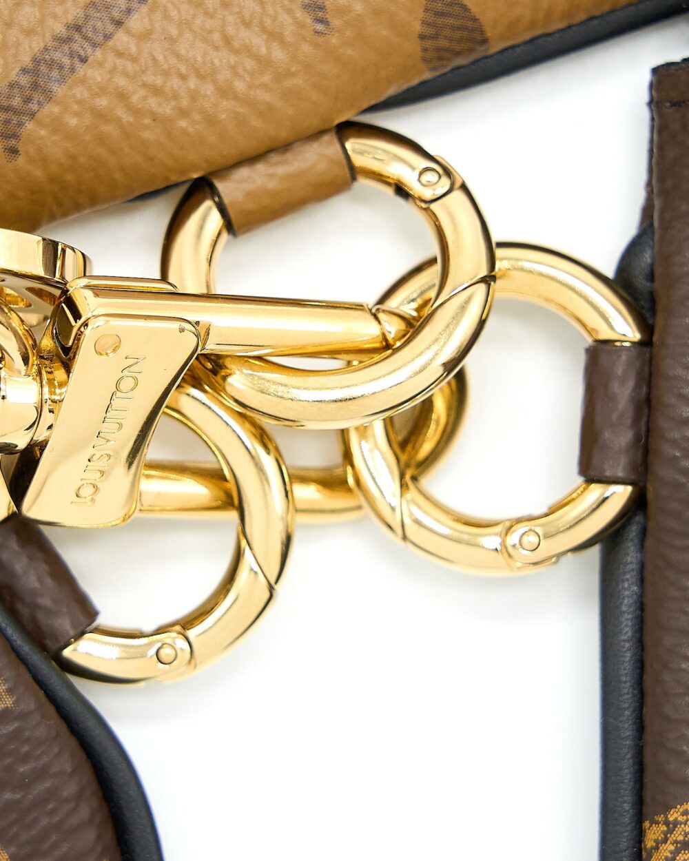 AAA Replica Louis Vuitton LV TRIO POUCH M68756 MONOGRAM REVERSE GHW M68756