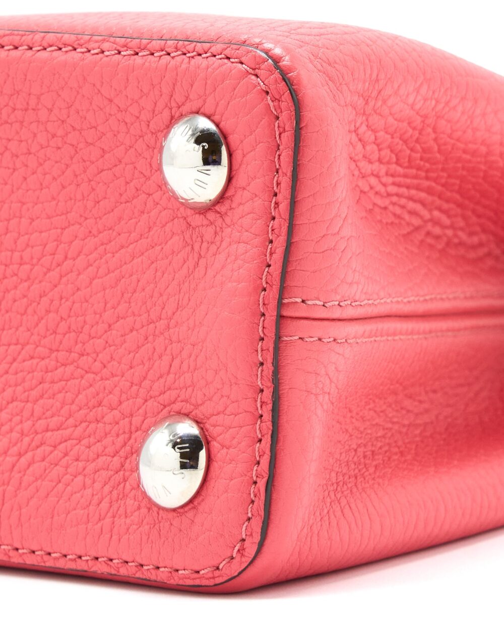 AAA Replica Louis Vuitton LV CAPUCINES BB TAURILLON PINK SHW
