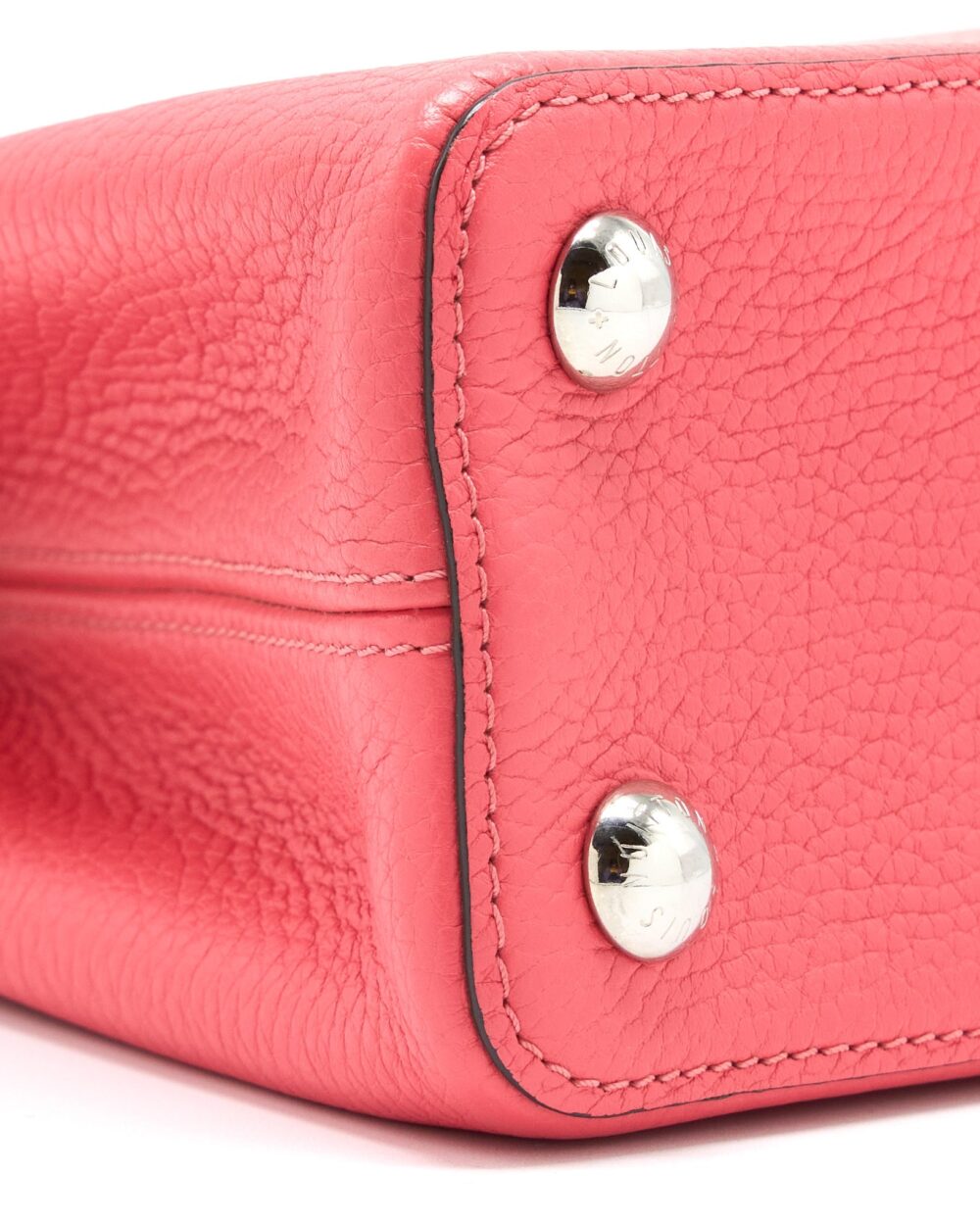 AAA Replica Louis Vuitton LV CAPUCINES BB TAURILLON PINK SHW
