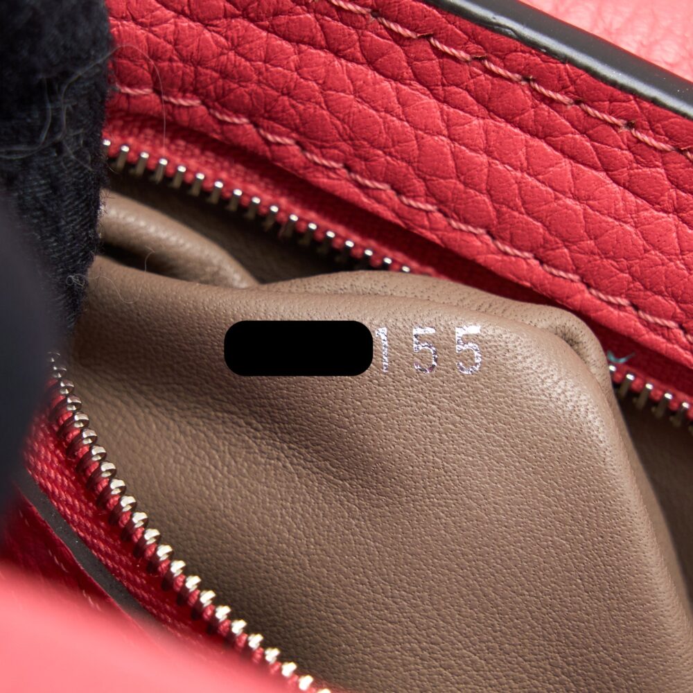 AAA Replica Louis Vuitton LV CAPUCINES BB TAURILLON PINK SHW
