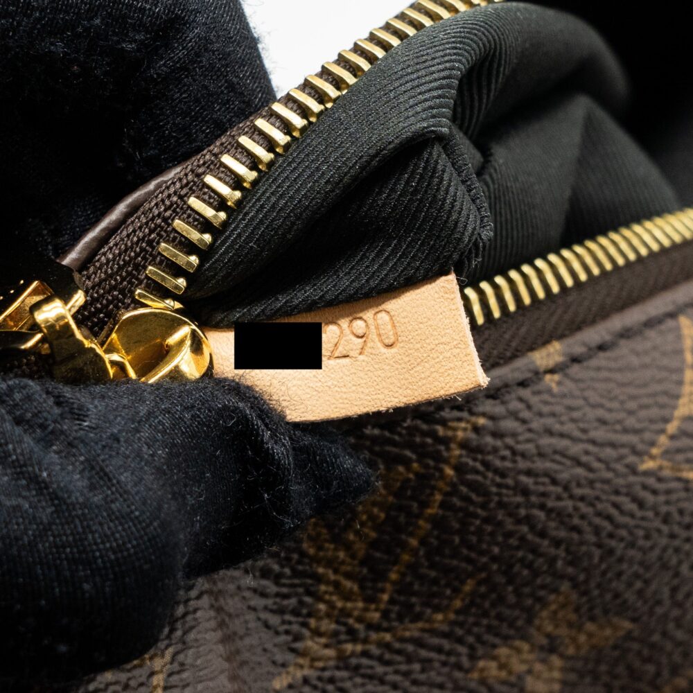 AAA Replica Louis Vuitton LV BUMBAG MONOGRAM CANVAS GHW