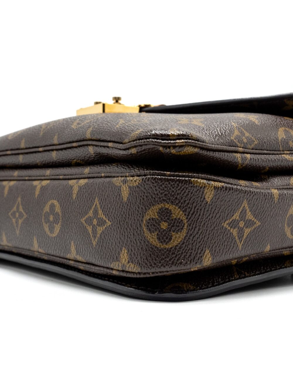 AAA Replica Louis Vuitton LV POCHETTE MÉTIS MONOGRAM CANVAS GHW