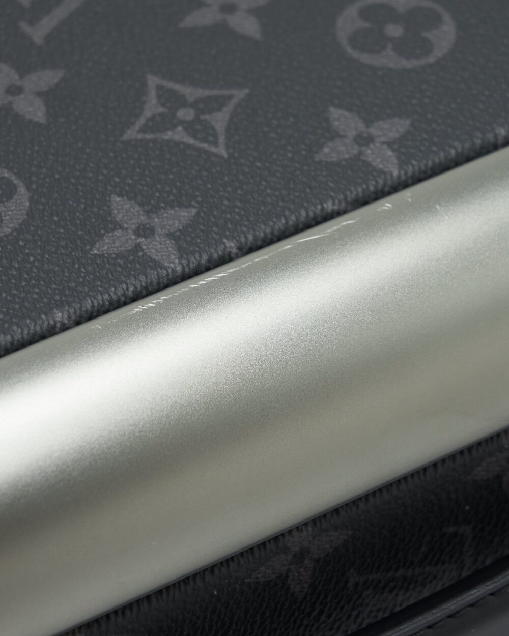 AAA Replica Louis Vuitton LV HORIZON 55 MONOGRAM ECLIPSE