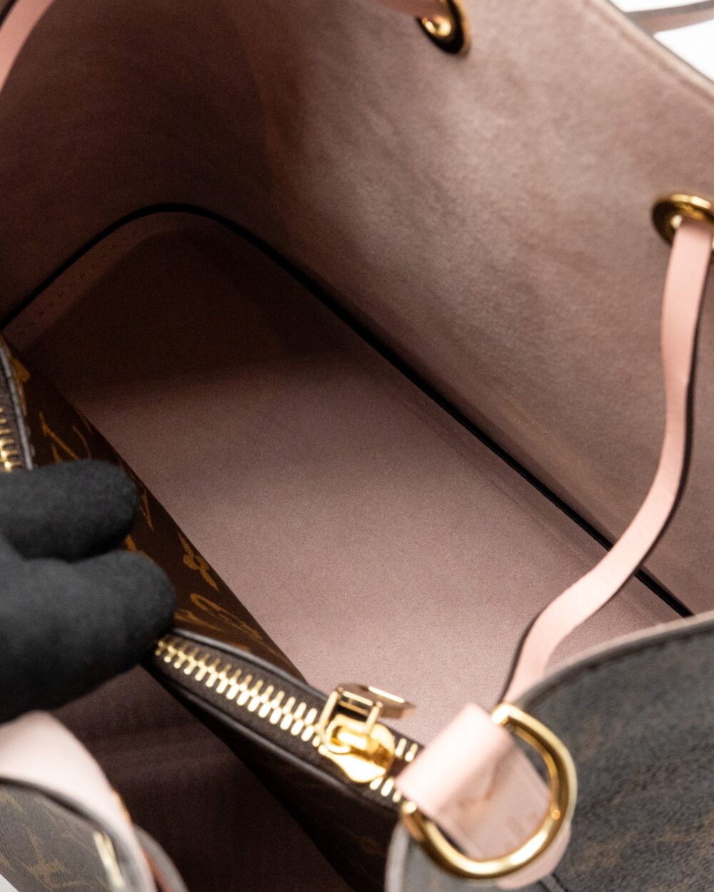AAA Replica Louis Vuitton LV NEO NOE MONOGRAM CANVAS ROSE POUDRE GHW