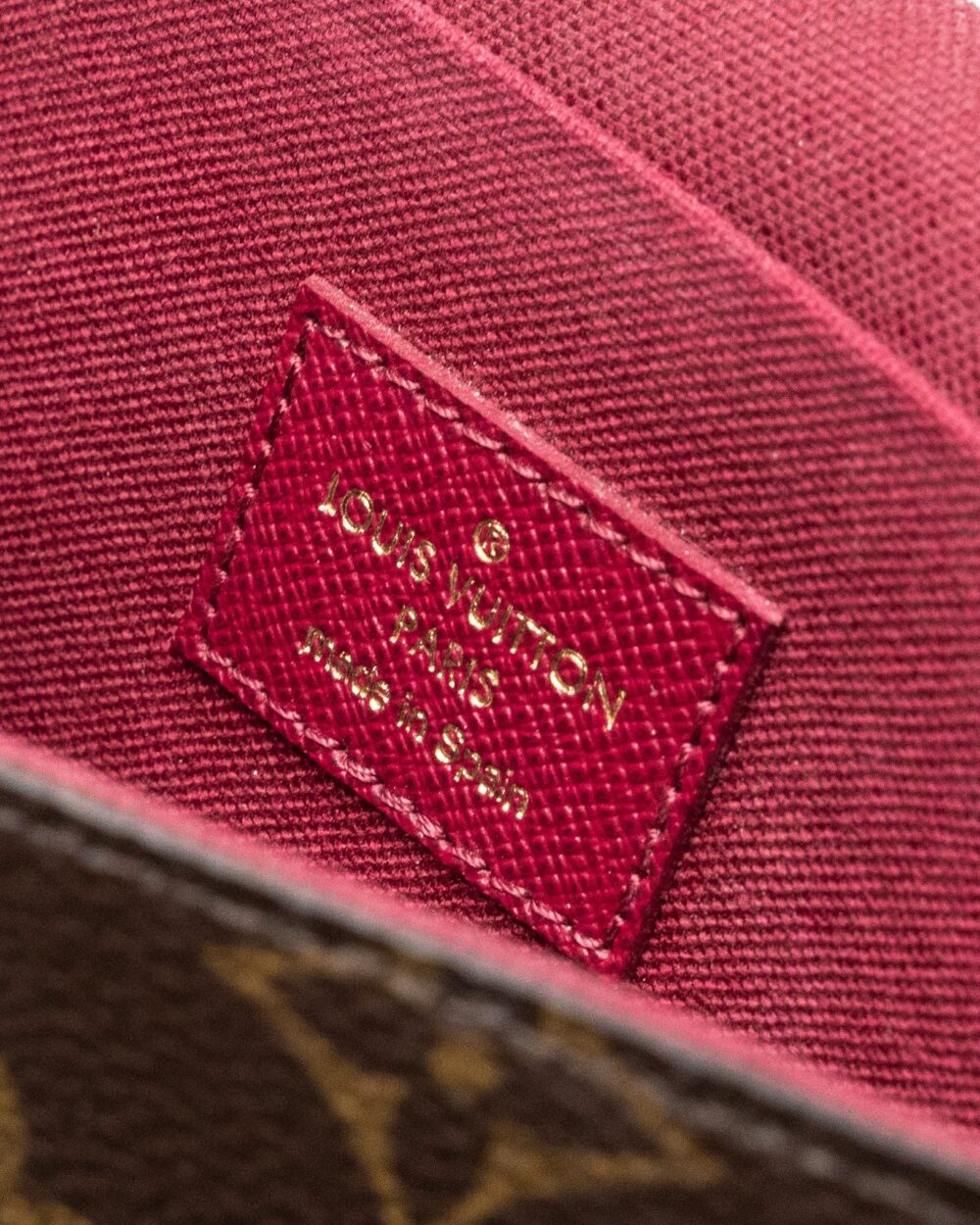 AAA Replica Louis Vuitton LV FELICIE POCHETTE MONOGRAM CANVAS / RED GHW