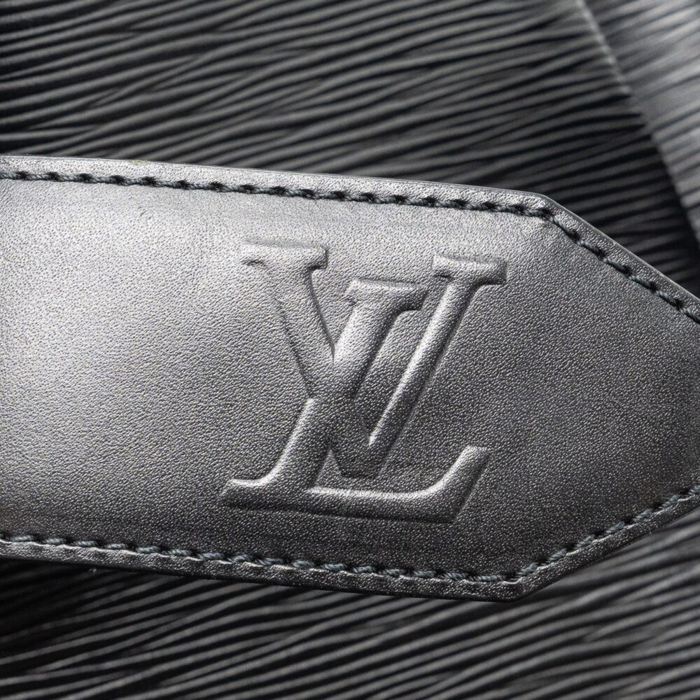 AAA Replica Louis Vuitton LV VINTAGE SAC SEAU BUCKET CROSSBODY BADGE EPI BLACK SHW