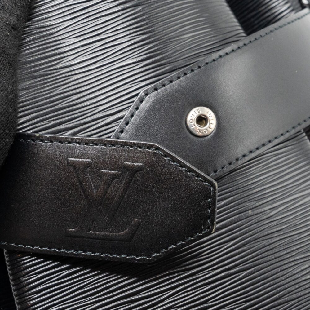 AAA Replica Louis Vuitton LV VINTAGE SAC SEAU BUCKET CROSSBODY BADGE EPI BLACK SHW