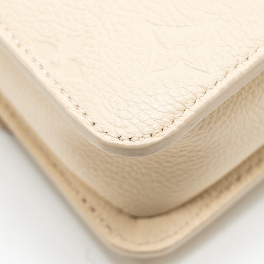 AAA Replica Louis Vuitton LV WALLET ON CHAIN MÉTIS MONOGRAM EMPREINTE CREAM GHW