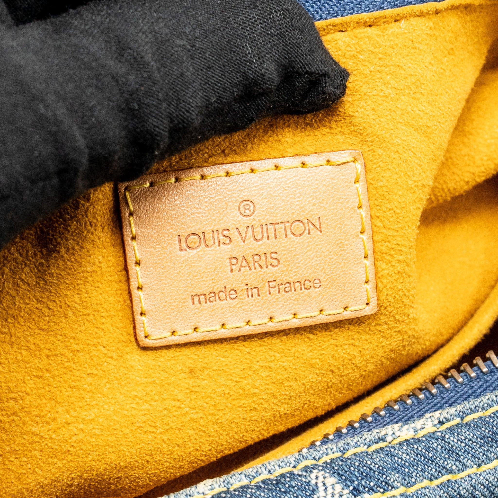 AAA Replica Louis Vuitton LV VINTAGE BAGGY GM SHOULDER BAG MONOGRAM DENIM GHW