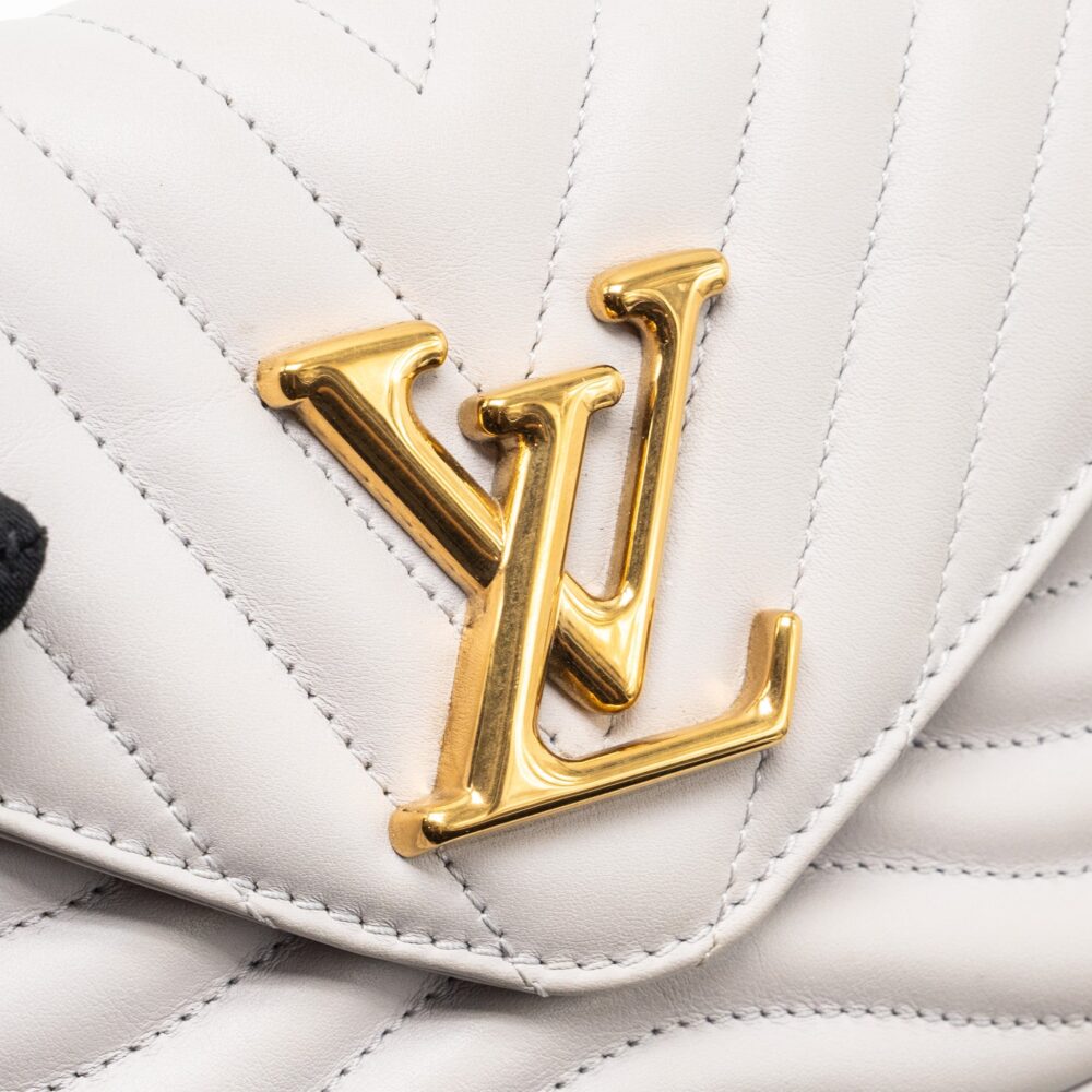 AAA Replica Louis Vuitton LV NEW WAVE MULTI POCHETTE CALFSKIN BRUME GHW