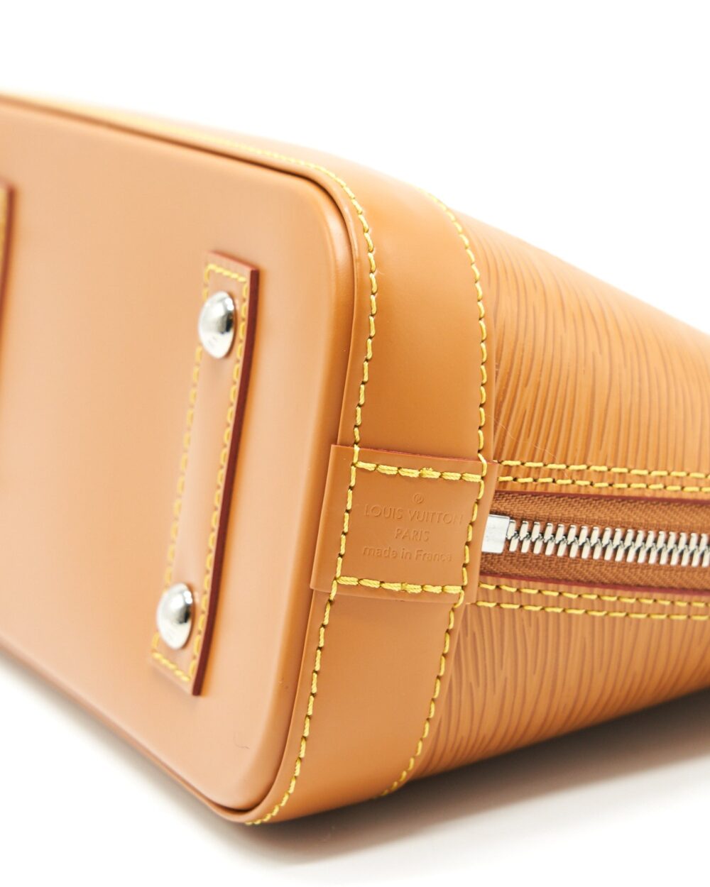 AAA Replica Louis Vuitton LV ALMA BB NEW VERSION GOLD MIEL