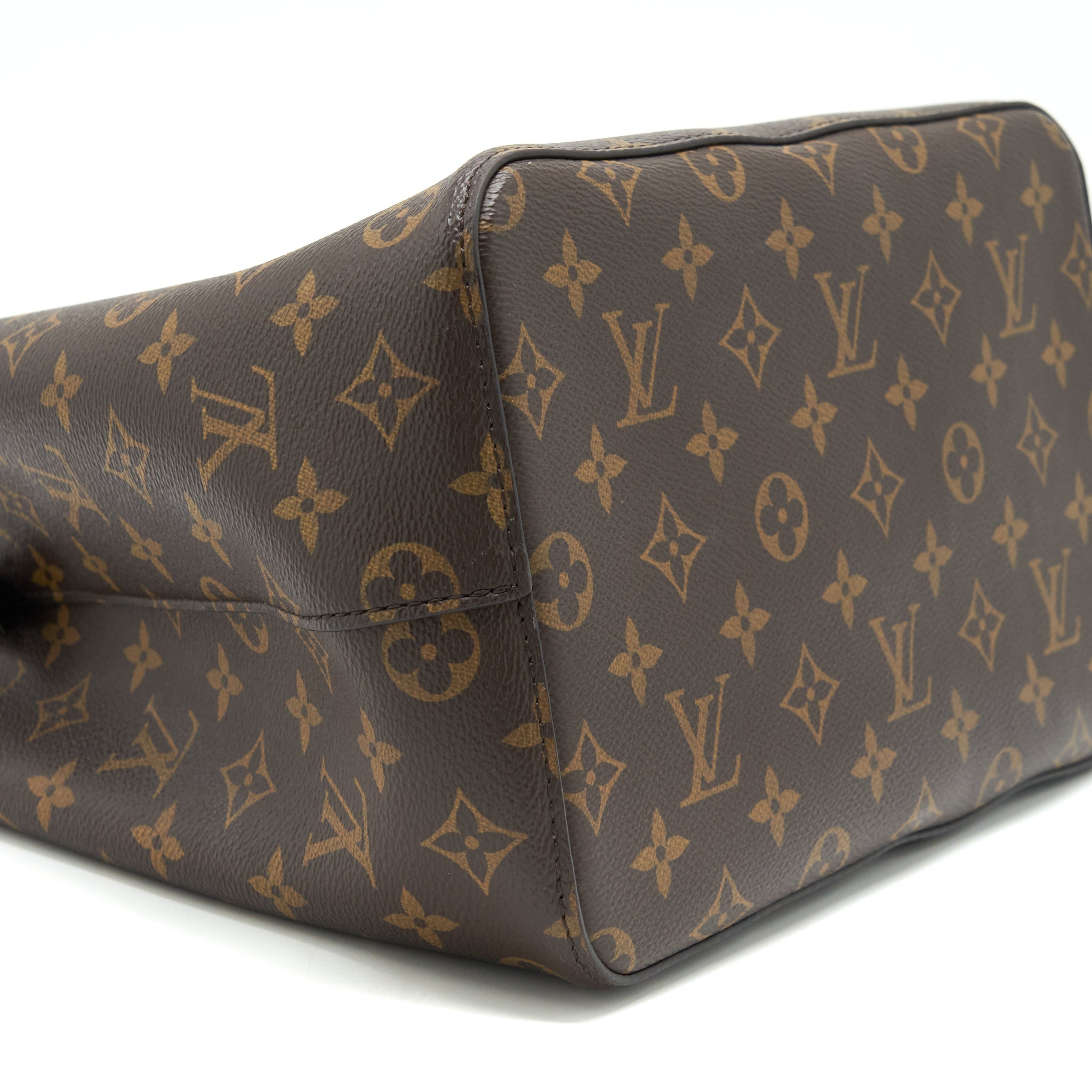 AAA Replica Louis Vuitton LV NEONOE MONOGRAM CANVAS GHW