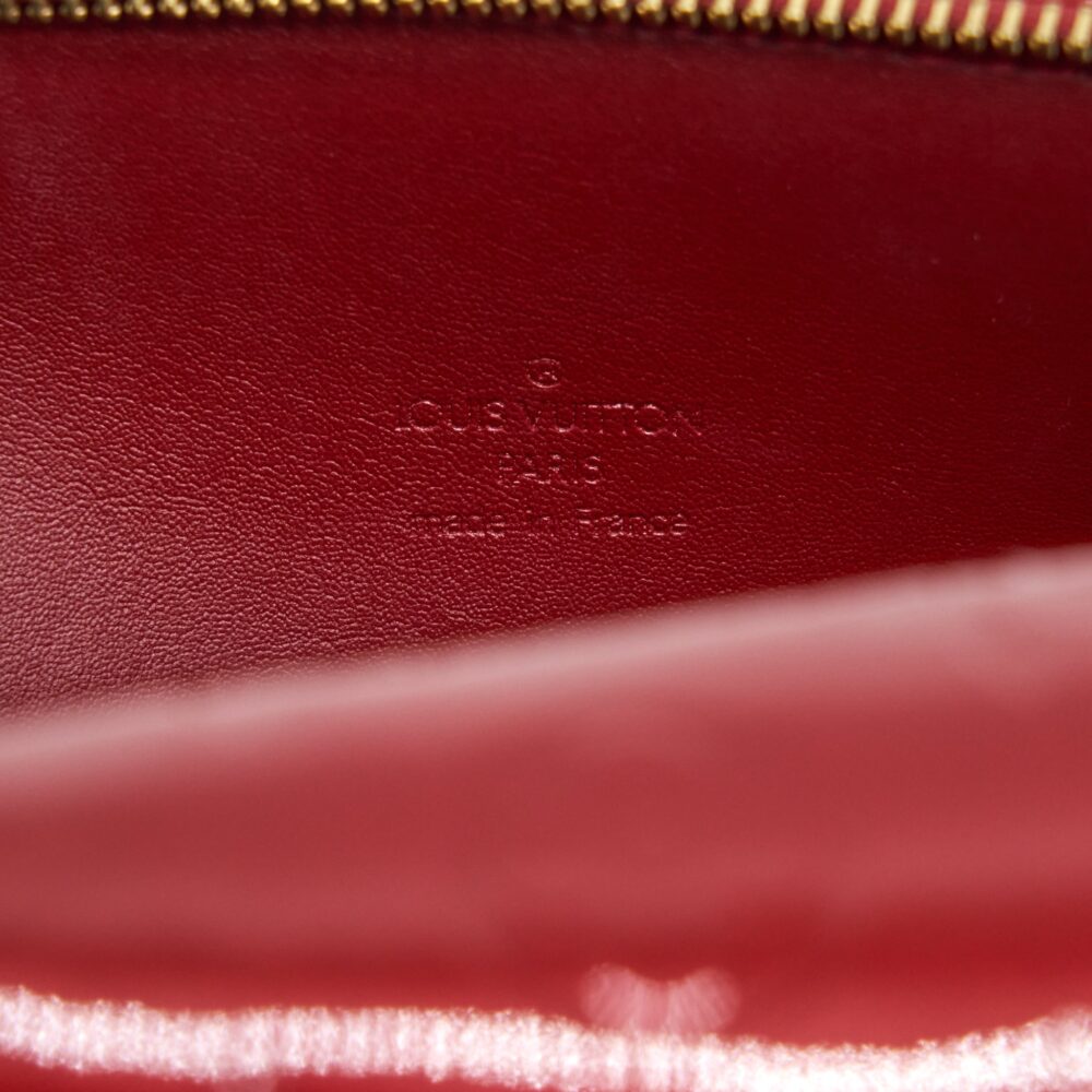 AAA Replica Louis Vuitton LV VINTAGE VERNIS PAPILLON BAG RED