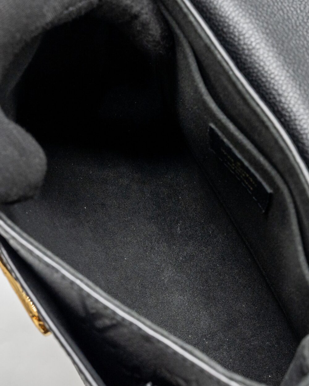 AAA Replica Louis Vuitton LV VAVIN BB MONOGRAM EMPREINTE CALFSKIN BLACK GHW