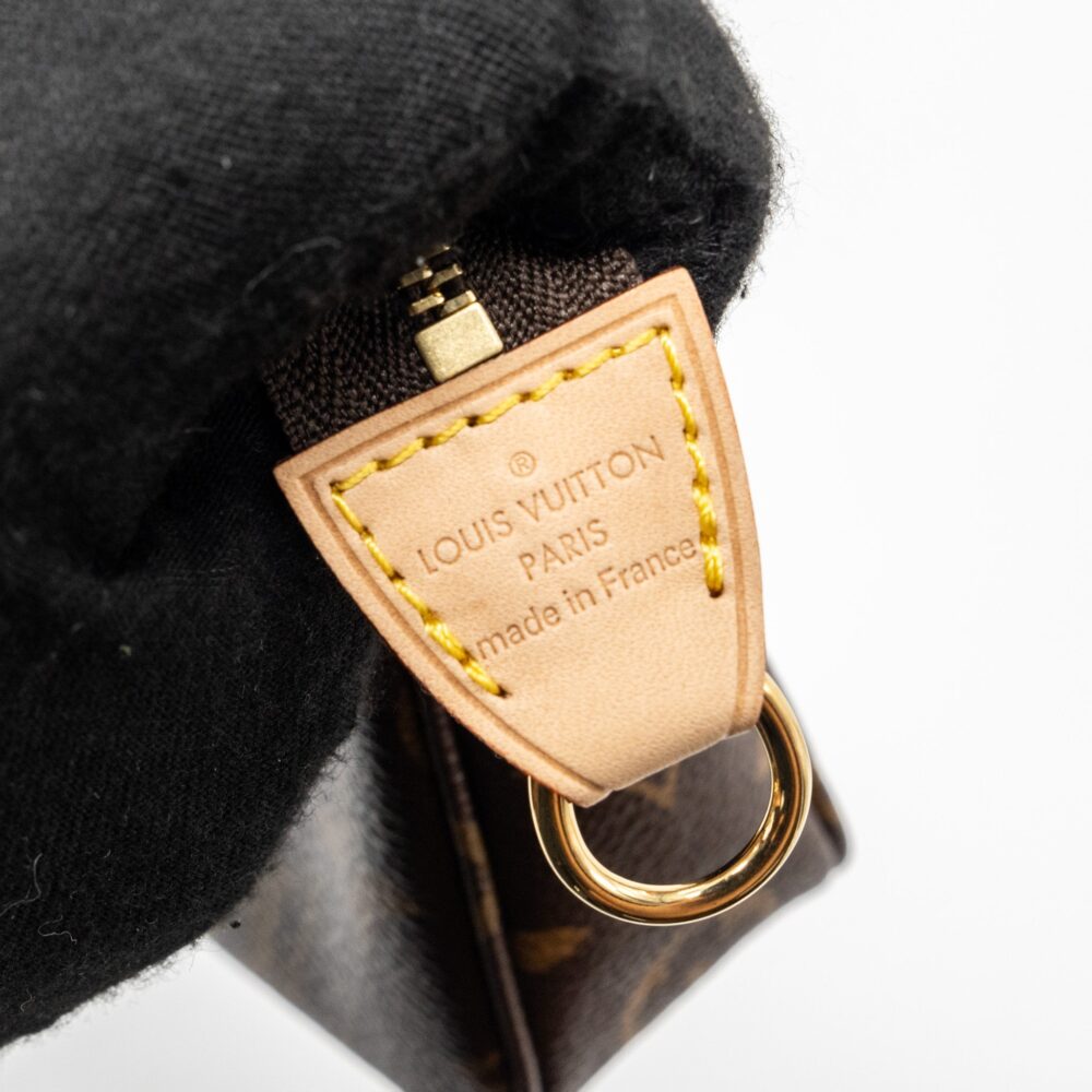 AAA Replica Louis Vuitton LV POCHETTE ACCESSORIES MONOGRAM CANVAS GHW