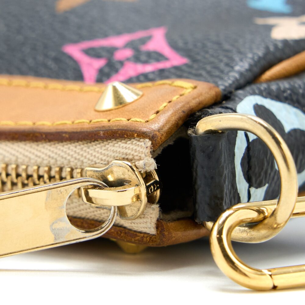AAA Replica Louis Vuitton LV VINTAGE POCHETTE ACCESSORIES MULTICOLOUR MONOGRAM CANVAS BLACK GHW