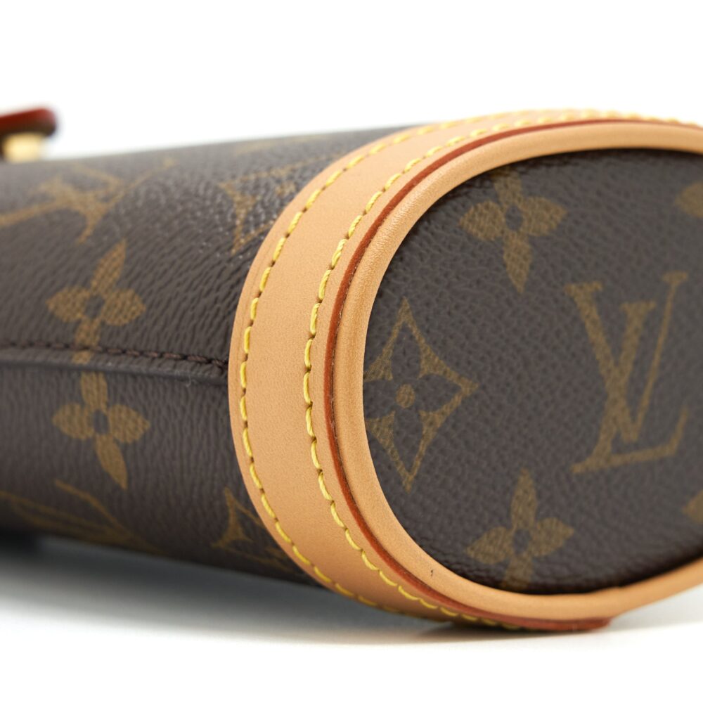 AAA Replica Louis Vuitton LV FOLD ME POUCH MONOGRAM CANVAS