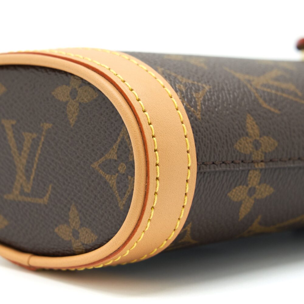 AAA Replica Louis Vuitton LV FOLD ME POUCH MONOGRAM CANVAS