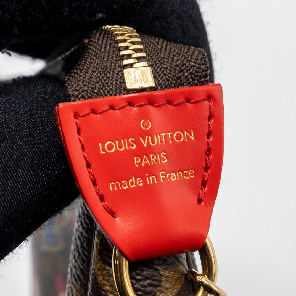 AAA Replica Louis Vuitton LV MINI POCHETTE ACCESSORIES 2020 CHRISTMAS MONOGRAM CANVAS GHW