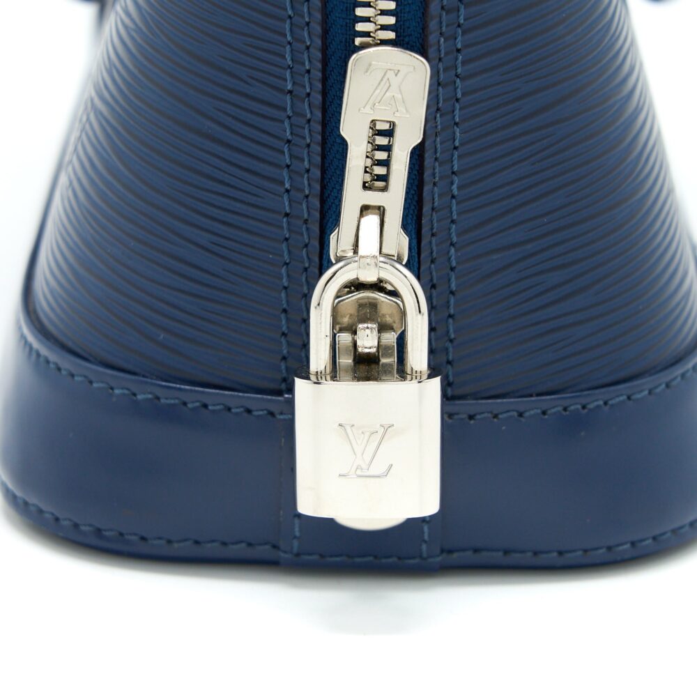 AAA Replica Louis Vuitton LV ALMA BB EPI INDIGO BLUE SHW
