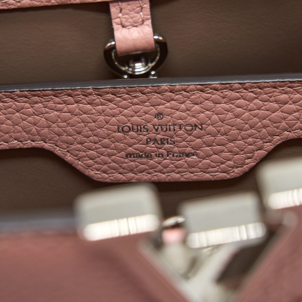 AAA Replica Louis Vuitton LV CAPUCINES BB TAURILLON MAGNOLIA SHW