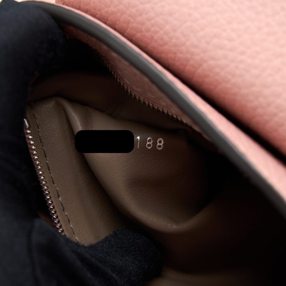 AAA Replica Louis Vuitton LV CAPUCINES BB TAURILLON MAGNOLIA SHW